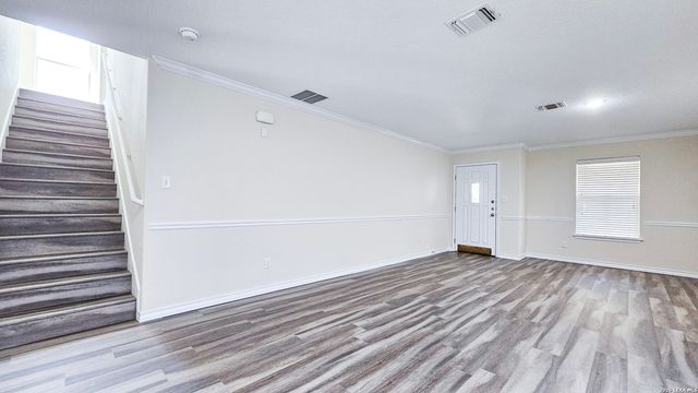 9302 Longmire, San Antonio, TX 78245