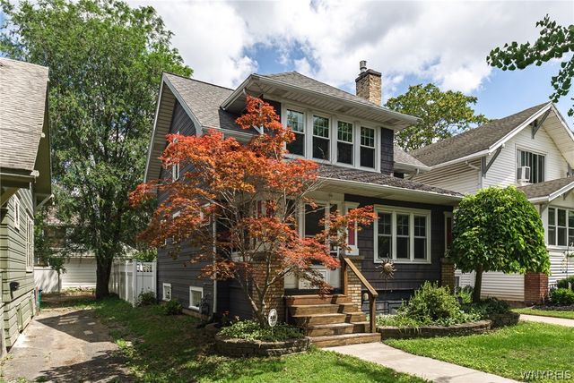 35 Montrose Avenue, Buffalo, NY 14214