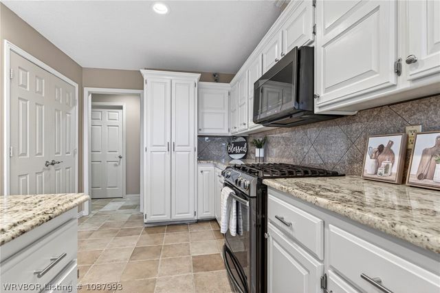 1113 Arapahoe Drive, Van Buren, AR 72956