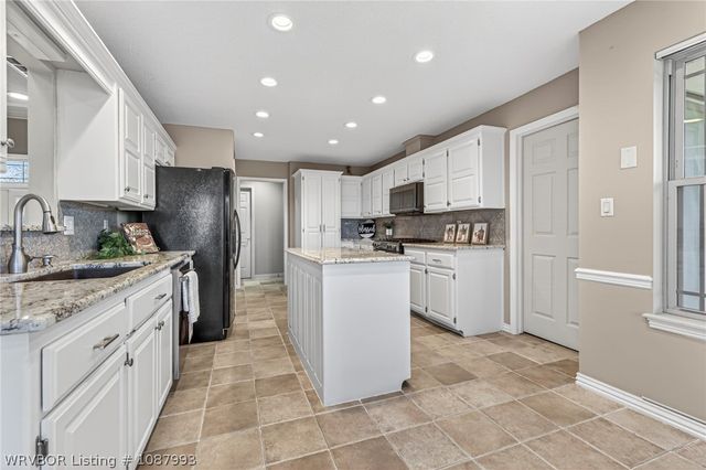 1113 Arapahoe Drive, Van Buren, AR 72956