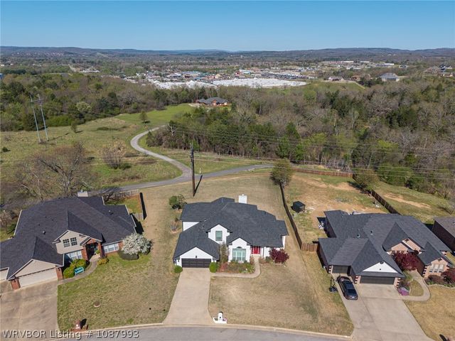 1113 Arapahoe Drive, Van Buren, AR 72956