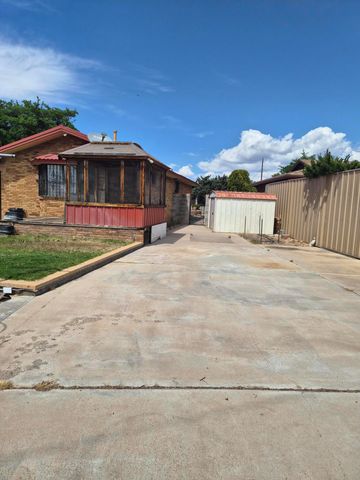 3804 Hilton Avenue NE, Albuquerque, NM 87110
