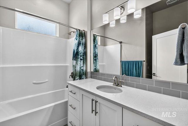 4577 N Comiso Place, Meridian, ID 83646