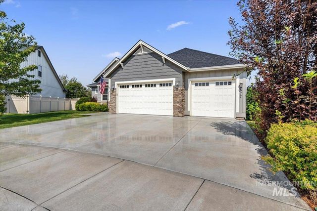 4577 N Comiso Place, Meridian, ID 83646