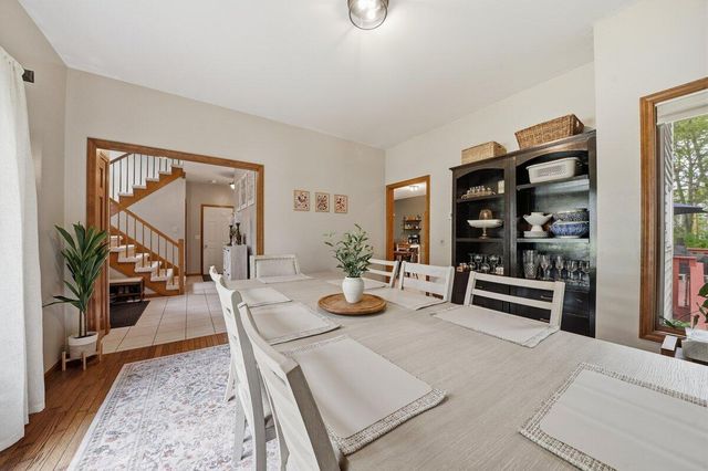 5204 Woodmere Court, Valparaiso, IN 46383
