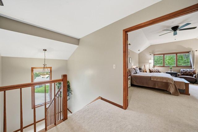 5204 Woodmere Court, Valparaiso, IN 46383
