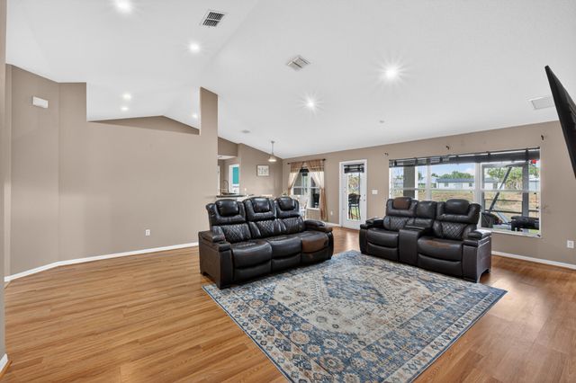 1401 SW Bougainvillea Avenue, Port St. Lucie, Port St Lucie, FL 34953