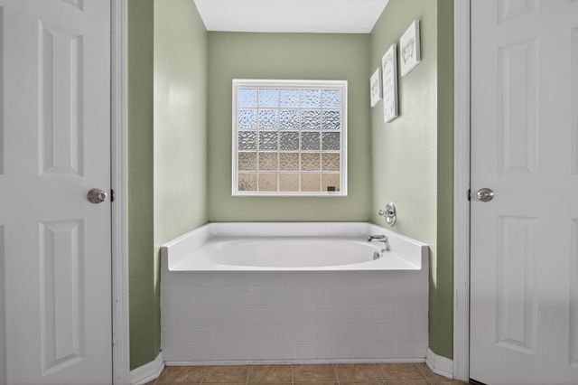 1401 SW Bougainvillea Avenue, Port St. Lucie, Port St Lucie, FL 34953