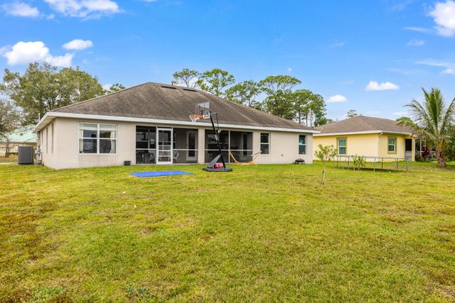 1401 SW Bougainvillea Avenue, Port St. Lucie, Port St Lucie, FL 34953