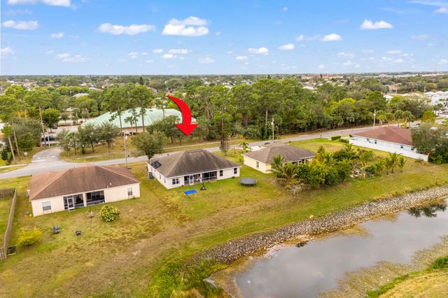 1401 SW Bougainvillea Avenue, Port St. Lucie, Port St Lucie, FL 34953