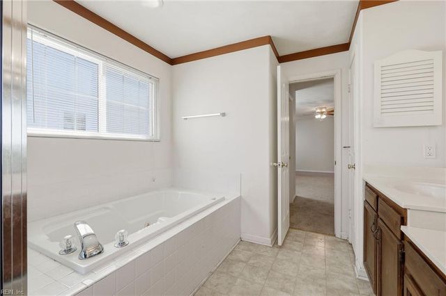 164 Stoney Ridge AVE, Suffolk, VA 23435