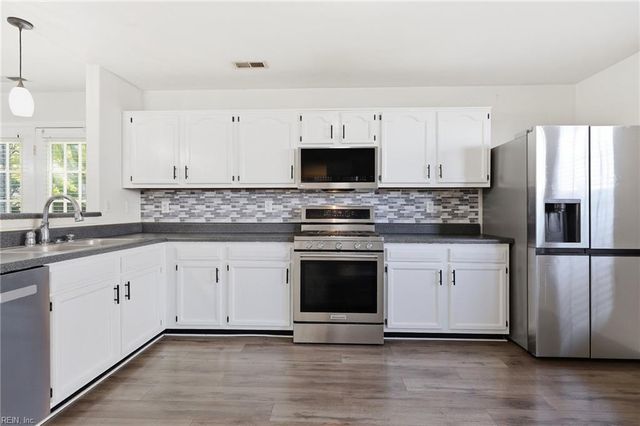 164 Stoney Ridge AVE, Suffolk, VA 23435