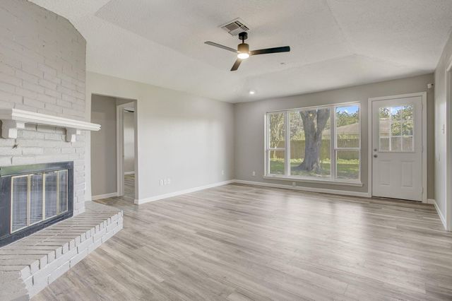 10403 Stockman Lane, Sugar Land, TX 77498