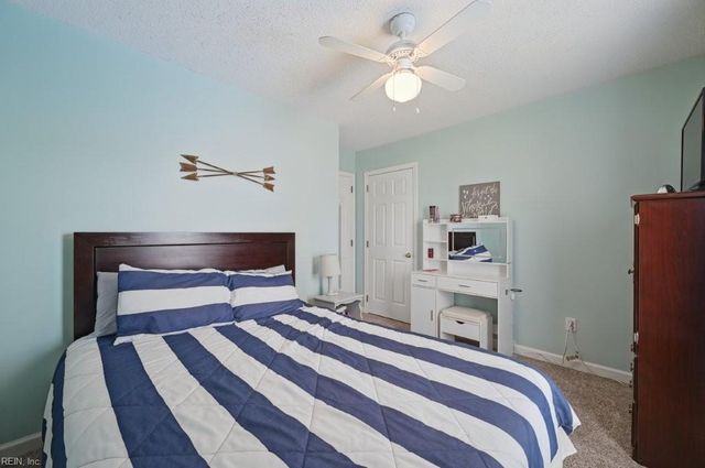 220 Dunn CIR, Hampton, VA 23666