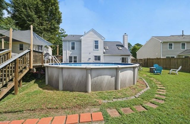 220 Dunn CIR, Hampton, VA 23666