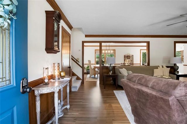 1727 Ramblewood Way, Snellville, GA 30078