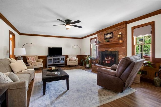 1727 Ramblewood Way, Snellville, GA 30078