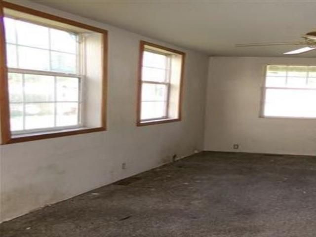 6757 Seward Lane, Camden, MO 64017