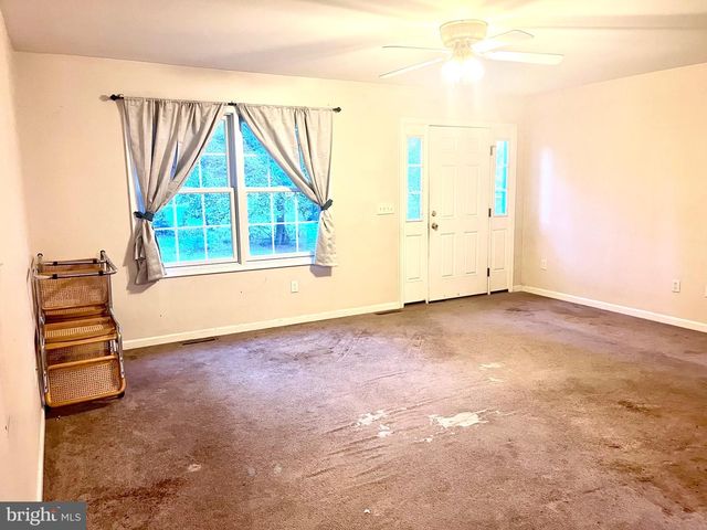16907 W HUDSON POND RD, Lincoln, DE 19960