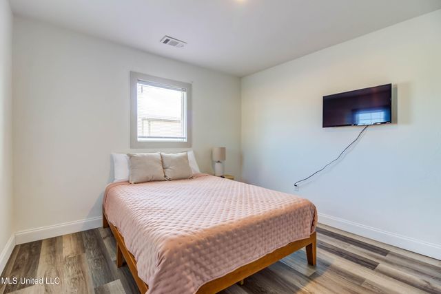 1413 31st Avenue, Gulfport, MS 39501