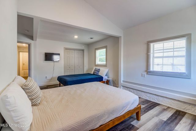 1413 31st Avenue, Gulfport, MS 39501