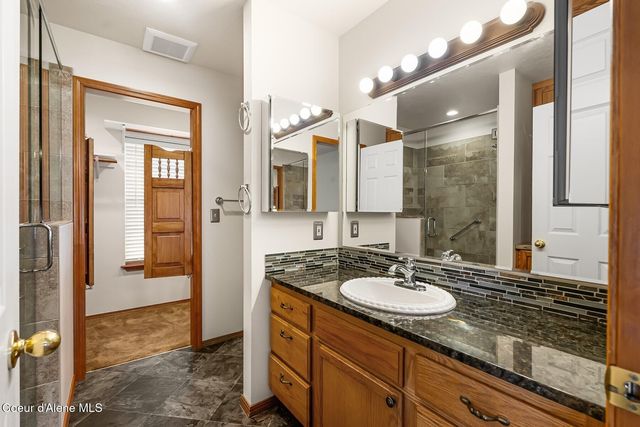 1152 W Canfield Ave, Coeur D'alene, ID 83815