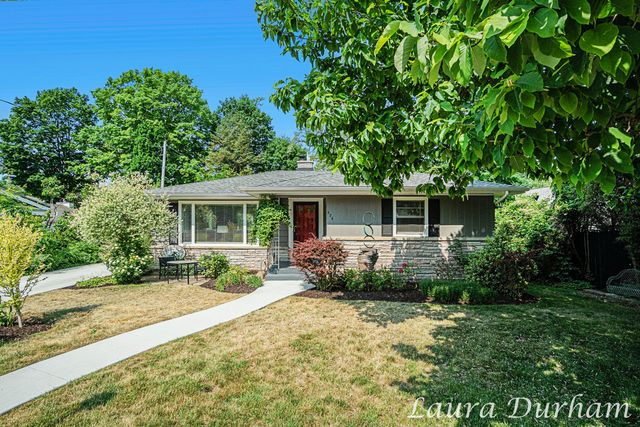 526 Butler Street, Saugatuck City, MI 49453