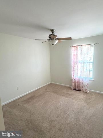 5597 SHANNON CT, Woodbridge, VA 22193