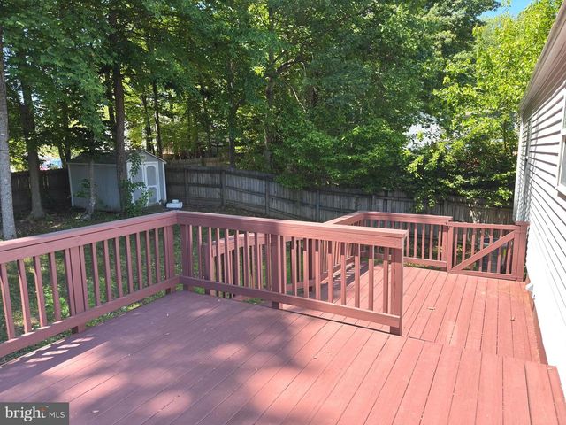 5597 SHANNON CT, Woodbridge, VA 22193