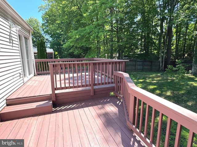 5597 SHANNON CT, Woodbridge, VA 22193