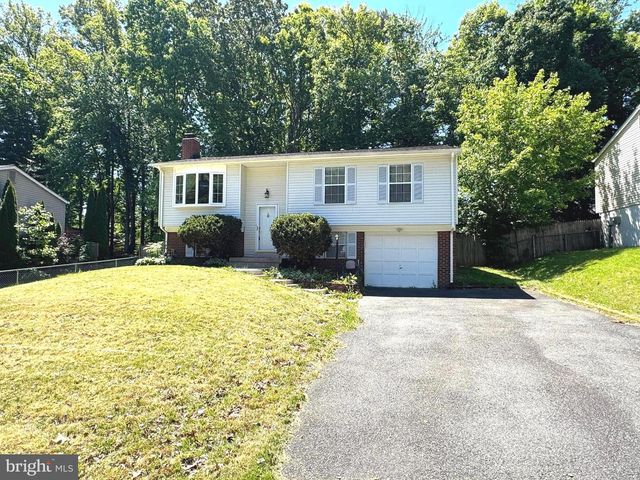 5597 SHANNON CT, Woodbridge, VA 22193