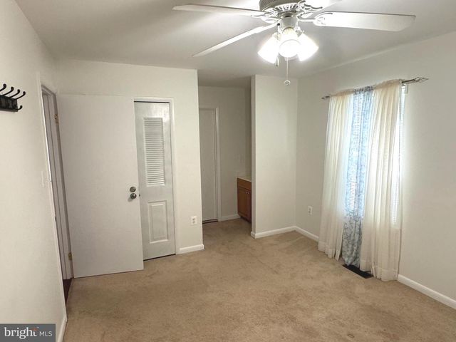 5597 SHANNON CT, Woodbridge, VA 22193