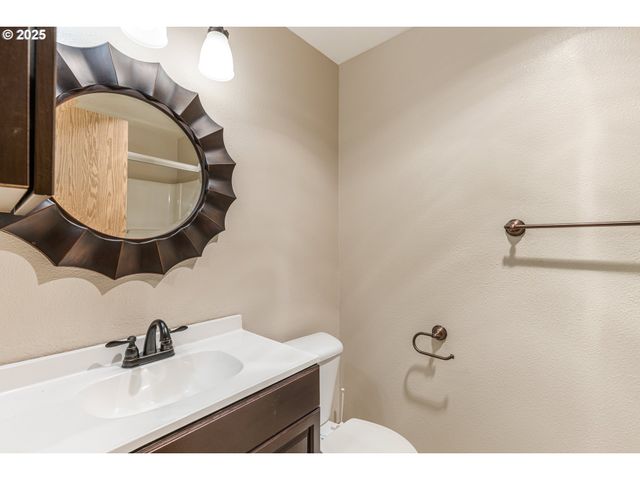 4000 Ne 109TH Ave G211, Vancouver, WA 98682