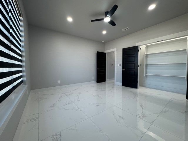 2708 W Gum Street, Rogers, AR 72758