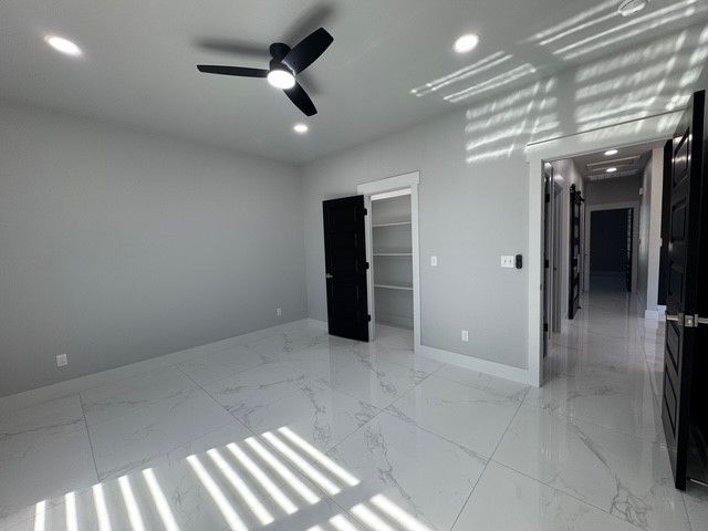 2708 W Gum Street, Rogers, AR 72758