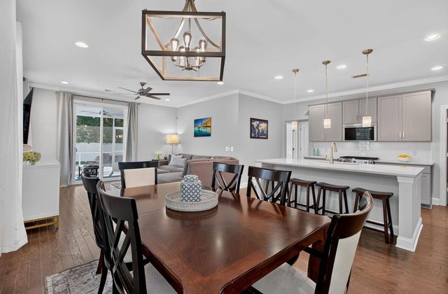 1634 Mermentau Street, Mount Pleasant, SC 29466