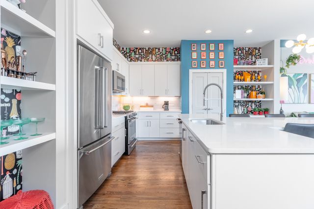22 Fern Ave, Nashville, TN 37207
