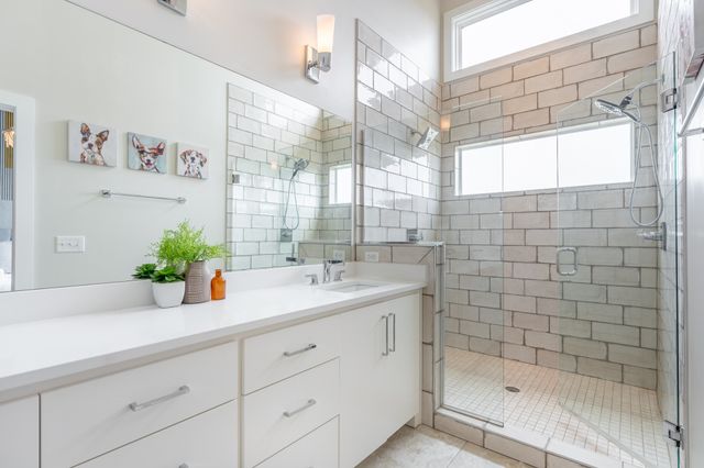 22 Fern Ave, Nashville, TN 37207