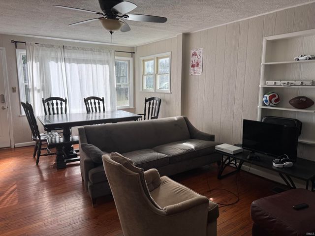 1003 N Woodburn Street, Bloomington, IN 47404