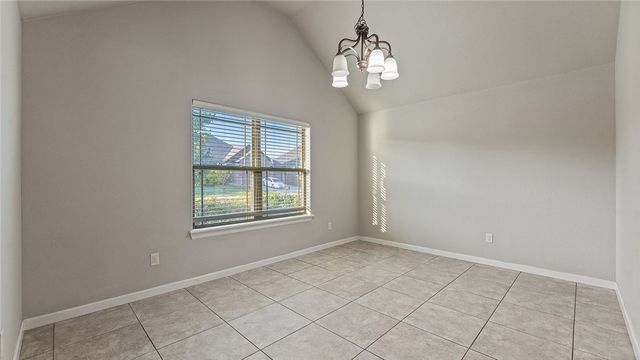 2305 SW Worthington Avenue, Bentonville, AR 72713