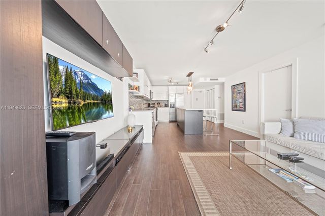 401 Ocean Dr 523, Miami Beach, FL 33139