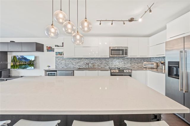 401 Ocean Dr 523, Miami Beach, FL 33139