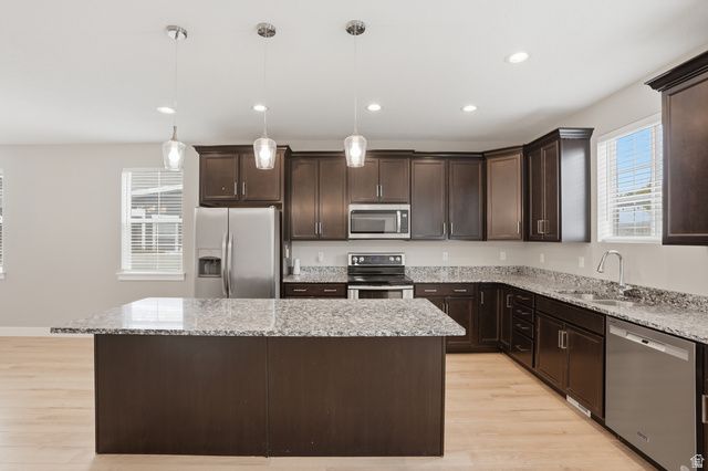 559 E RUNDEL WAY, Draper, UT 84020