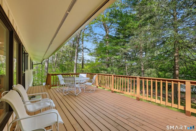 190 Red Fox Road, Stamford, CT 06903