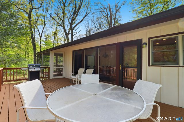 190 Red Fox Road, Stamford, CT 06903