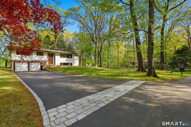 190 Red Fox Road, Stamford, CT 06903