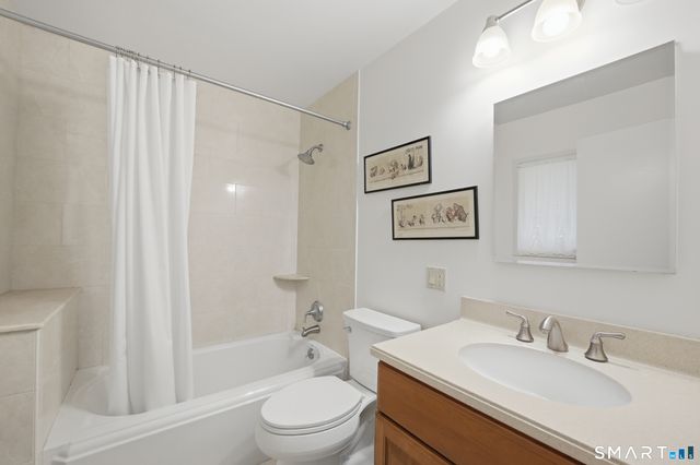 190 Red Fox Road, Stamford, CT 06903