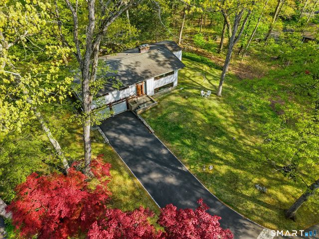 190 Red Fox Road, Stamford, CT 06903