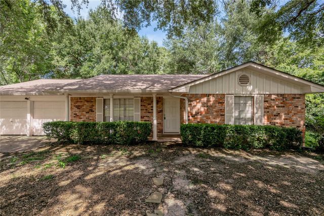 427 Sunnyside Street, Huntsville, TX 77320