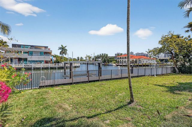 607 Layne Blvd, Hallandale Beach, FL 33009